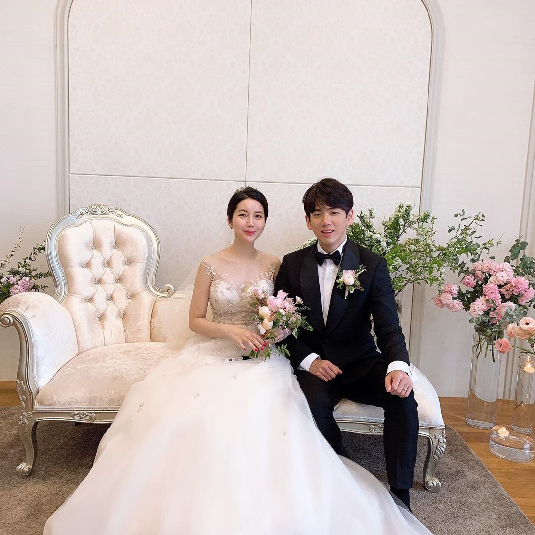 Foreverkimjisoo On Twitter Photo 190511 Blackpink With Jisoo S Sister In Law Congratulations To Jisoo S Brother Junghun And To His Wife Blackpink Ë¸”ëž™í•‘í¬ Jisoo Jennie Rose Lisa Https T Co Ym7adue3qd