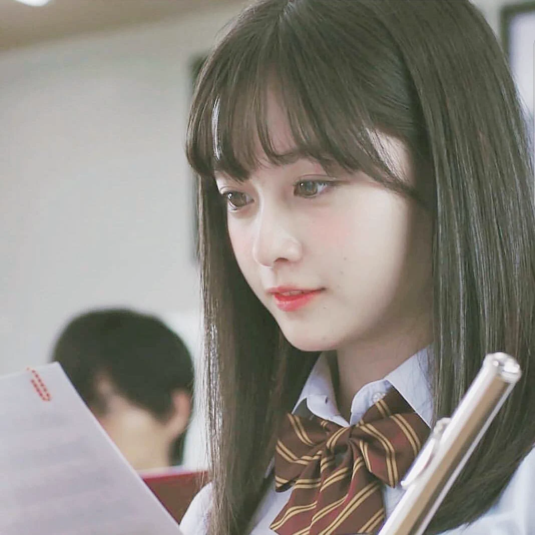 橋本環奈はかわいすぎる天使だから鏡があれば生きていけるwww