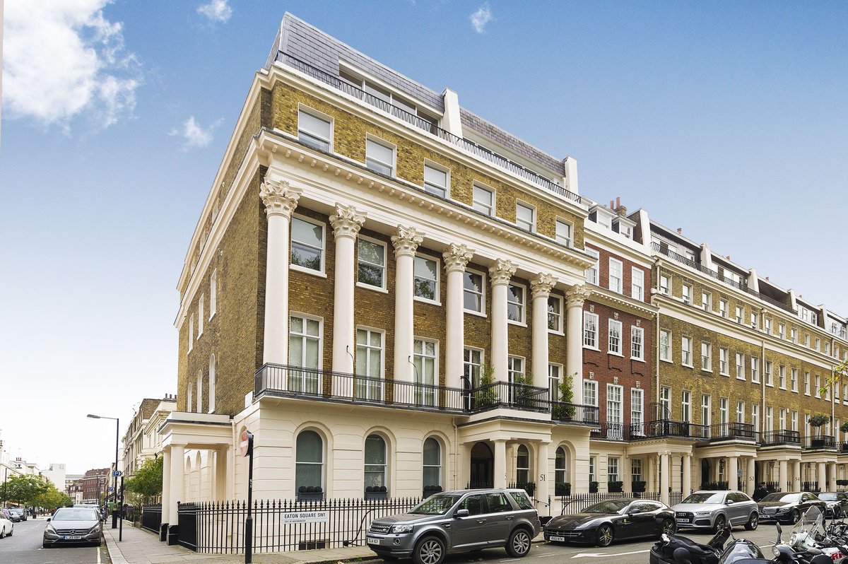 PropertyDBPR's tweet image. Short leases in prime post codes appeal in an uncertain market - insights and analysis from @ArlingtonRes @Best_Gapp @MaskellsEA @PastorRealEst @AylesfordInt buff.ly/2Y5EgGi
...
#shortlease #shortleases #postcodes #uncertainmarket #propertynews #propertyinsight #analysis