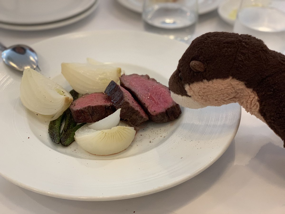 stuffedanimal2's tweet photo. 今日は母の日なので、みんなでお食事に行きました。どの料理も美味しくて大満足でした！ https://t.co/S6ND74yqD6