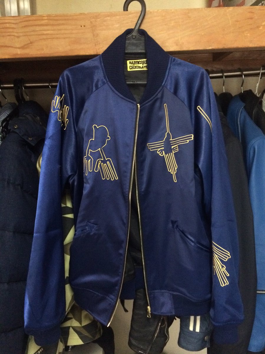 ゆのみ 待ちに待ったナスカジャン19が届いてた 最強にカッコいい ハードコアチョコレート ナスカジャン