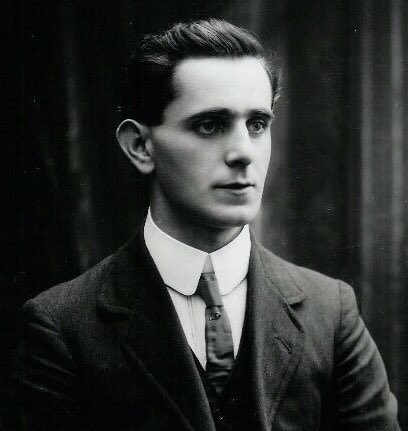 Seán Mac Diarmada was executed by the British on this day in 1916 for his role in the Easter Rising. He died so that the Irish nation would live. 'Damn your concessions England, we want our country.'