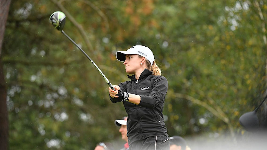 ffgolf's tweet photo. La semaine se termine bien pour @Aime_Julie_Golf 🇫🇷, qui signe son premier 🔝🔟 sur la @ROAD2LPGA 🇺🇸⛳️👏
#Golf #FFGolf #IOAInvite
▶️ https://t.co/YfGBqOu0Kq https://t.co/K6oLgnLKtP