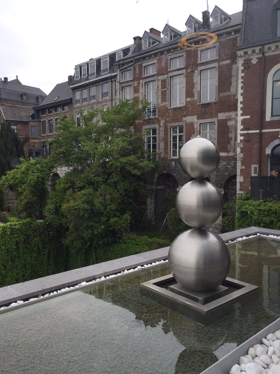 HealthAvenue1's tweet photo. Live streaming liege #healthavenue https://t.co/BSiPj0sWeH