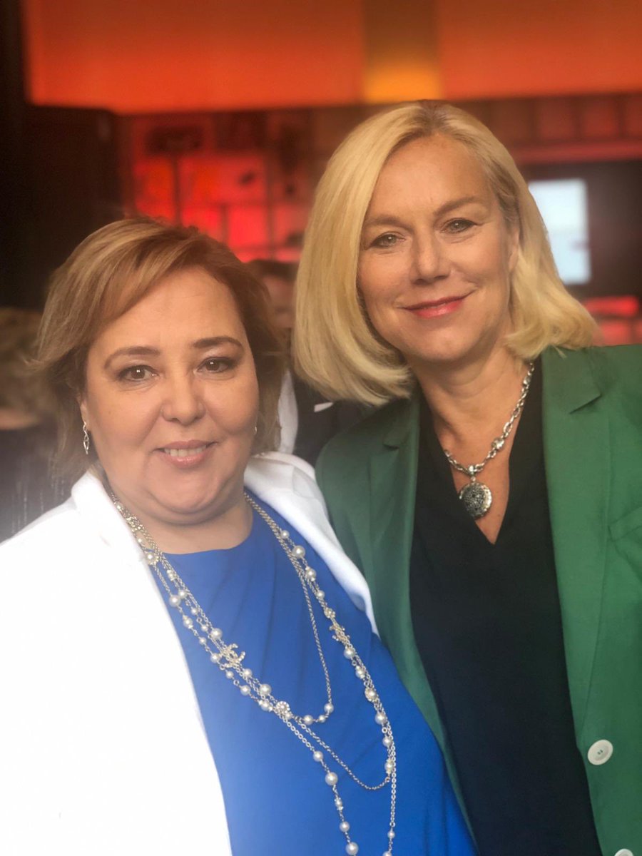 Gefeliciteerd <a href="/MoudenMas/">rahma el mouden</a> met je boek. Je bent een leider en rolmodel voor vrouwelijk ondernemerschap. Mogen velen in jouw voetspoor treden. Mabruk!