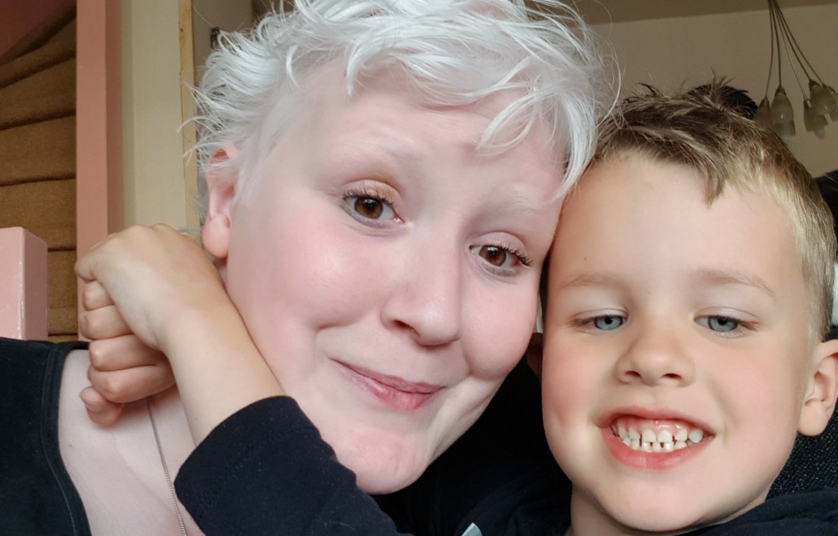 Dankzij de stamcellen van een onbekende donor heeft Melissa’s zoontje nog steeds een moeder op Moederdag. Lees hier haar verhaal: matchis.nl/actueel/moeder…
#Moederdag #stamceldonor #moeder