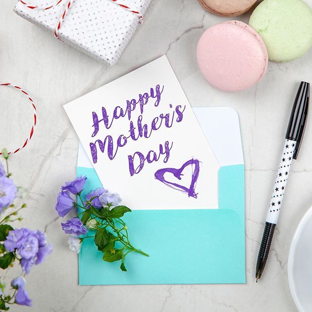 Fijne moederdag allemaal! 💕💐 Wie heeft er vandaag allemaal Caro's moederdagpakket gekregen? 😍

Laat het weten in de reacties! Maar let op: geen foto's! We willen natuurlijk dat het een verrassing blijft voor de moeders die het pakket later vandaag pa… bit.ly/2E1Dr9a
