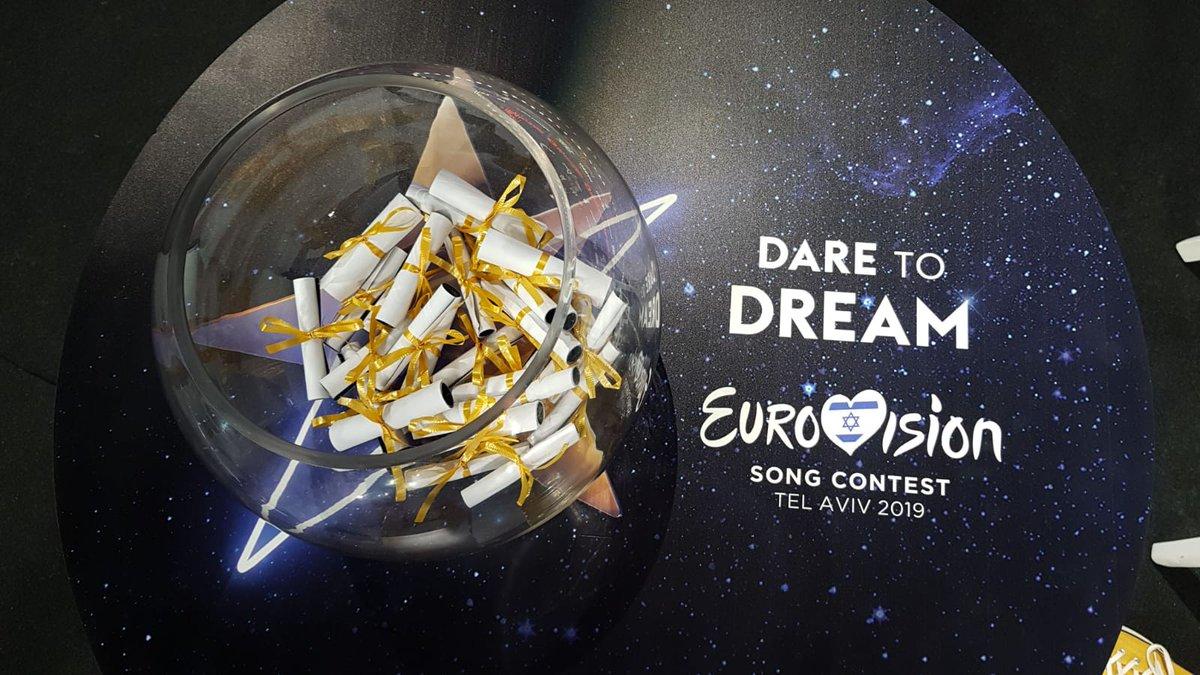 Eurovision's tweet photo. 🇪🇸 @mikiot2018, representing Spain, will perform in the second half of the Grand Final on Saturday 18 May.

@eurovision_tve
#DareToDream #Eurovision https://t.co/bsUHXfuvEC