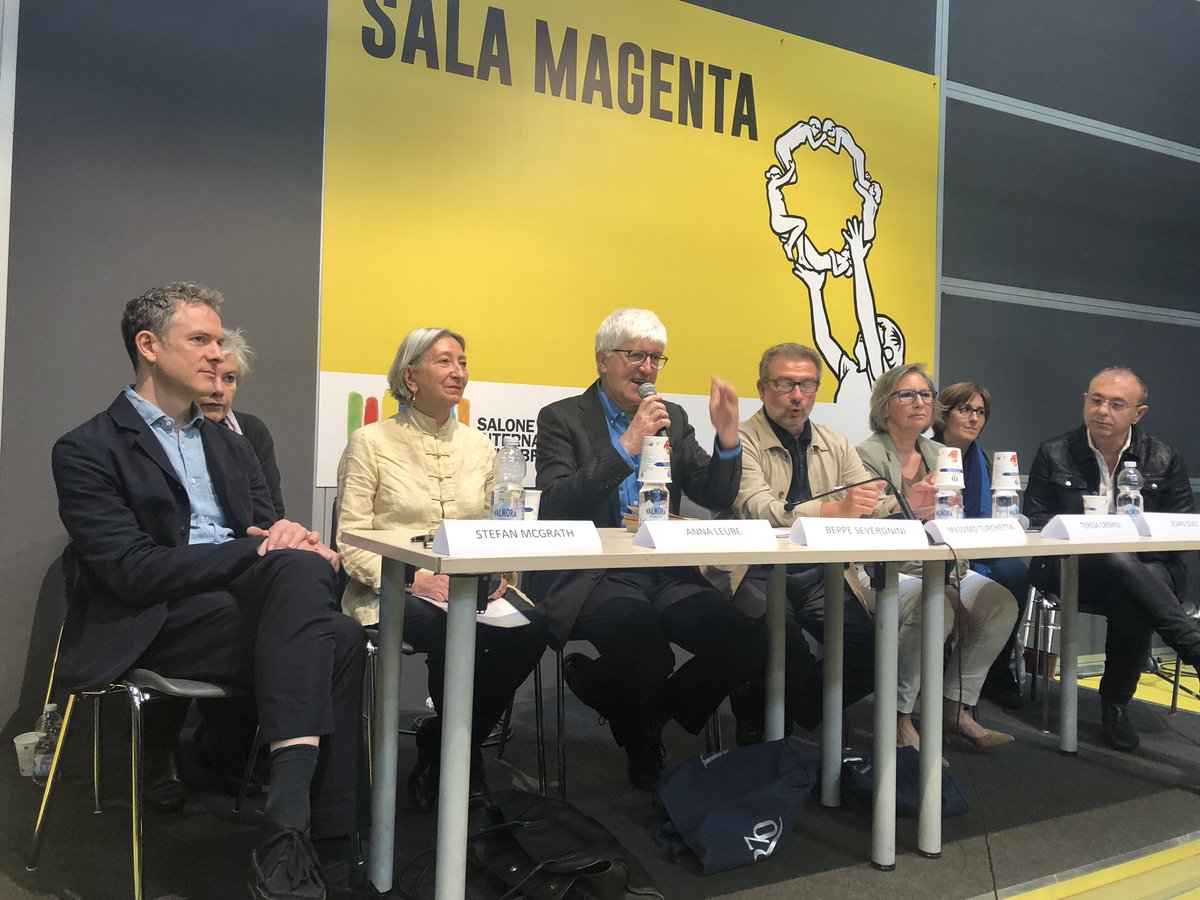 BUR_Rizzoli's tweet photo. #bur70 e l’importanza dei tascabili nella cultura europea: si comincia! @SalonedelLibro #SalTo2019 #salto19 https://t.co/guM6eNYPVt
