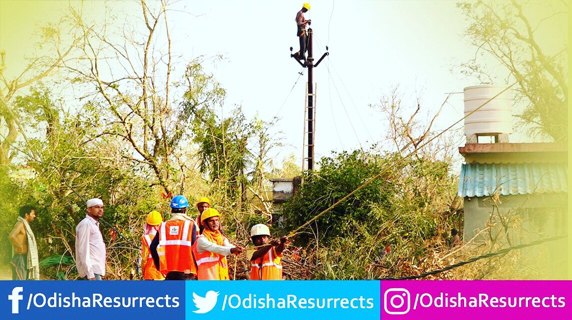OdishaResurrect's tweet photo. Cyclone FANI Aftermath: Jharkhand’s JUSCO “Friend Of Odisha” Indeed 

These powerful men from Jamshedpur Utilities and Services Company (#JUSCO) are the quintessential “a friend in need, a friend indeed.’ https://t.co/uvQmHzo1Ne

#OdishaResurrects #Stand4Odisha #CycloneFani https://t.co/1IV3P97Qgw