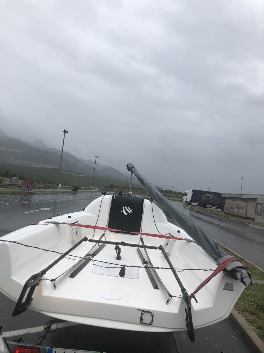 SeascapeEdition's tweet photo. Last boat going back home. #ssfch https://t.co/Zjn88aCKRO