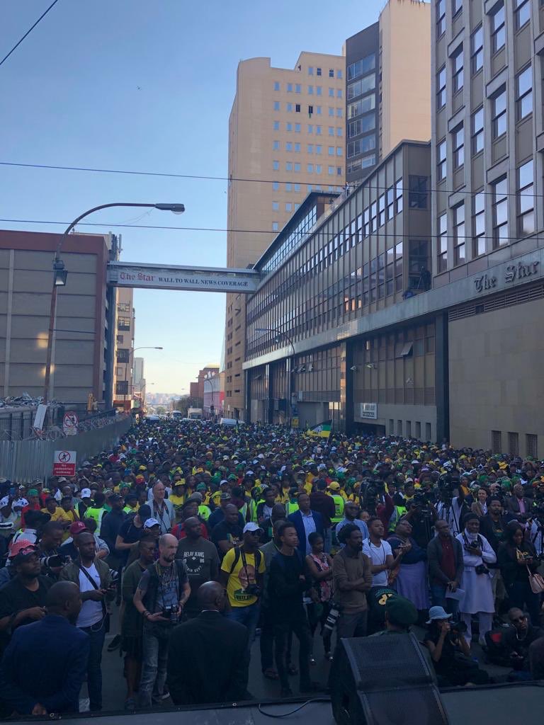 #PhakamaRamaphosa #ANCLeads