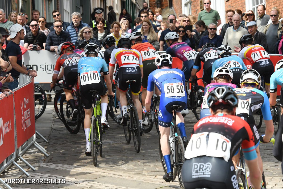 Only five laps to go #LincolnGP
