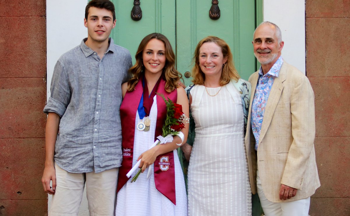 CofCWSOC's tweet photo. Happy #MothersDay from @CofCWSOC #CofC19 🎓 https://t.co/GcsqPfUEzI