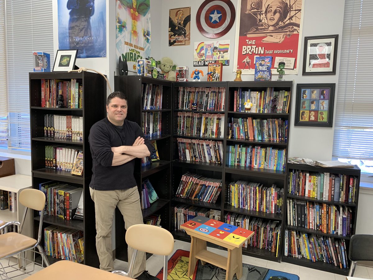 Michael Gianfrancesco Teaches Graphic Novels tweet media