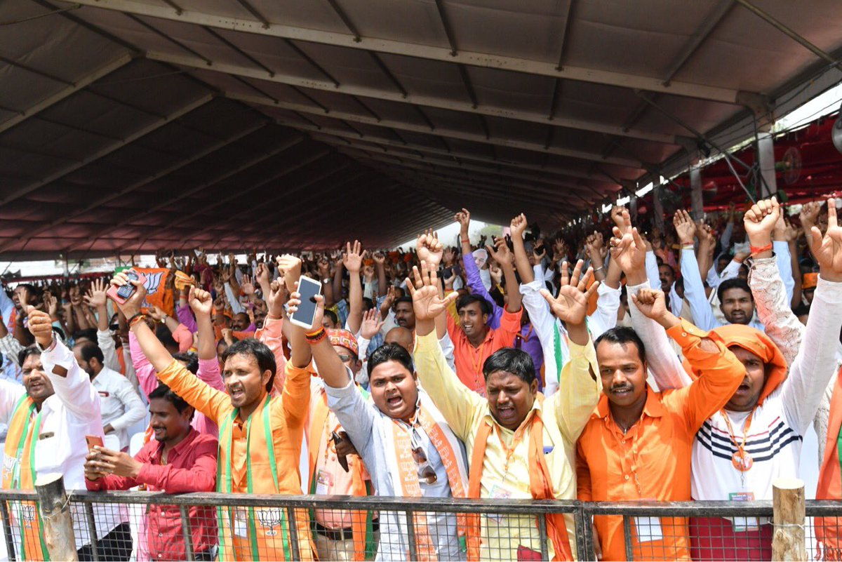 The scorching heat was no deterrent for record number of people to join the rallies in Kushinagar and Deoria. Across Poorvanchal there is a wave in favour of BJP, which has worked to improve infrastructure, health and education facilities across the region. 

Here are pictures.