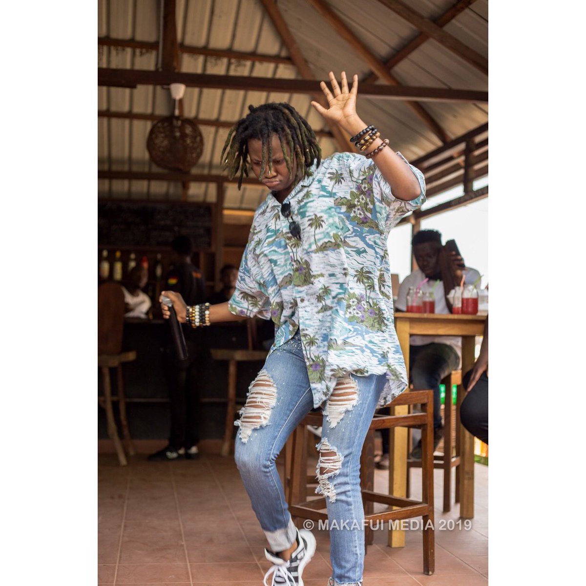 BurnitonMSG's tweet photo. BHIMNATION VGMA VOTING PARTY 2019 🌎🇬🇭⚡️ 
THANK YOU ALL FOR COMING
📸: @MakafuiMedia 

cc: @stonebwoyb @GHMusicAwards @CharterhouseGH https://t.co/ei60r3zmDw