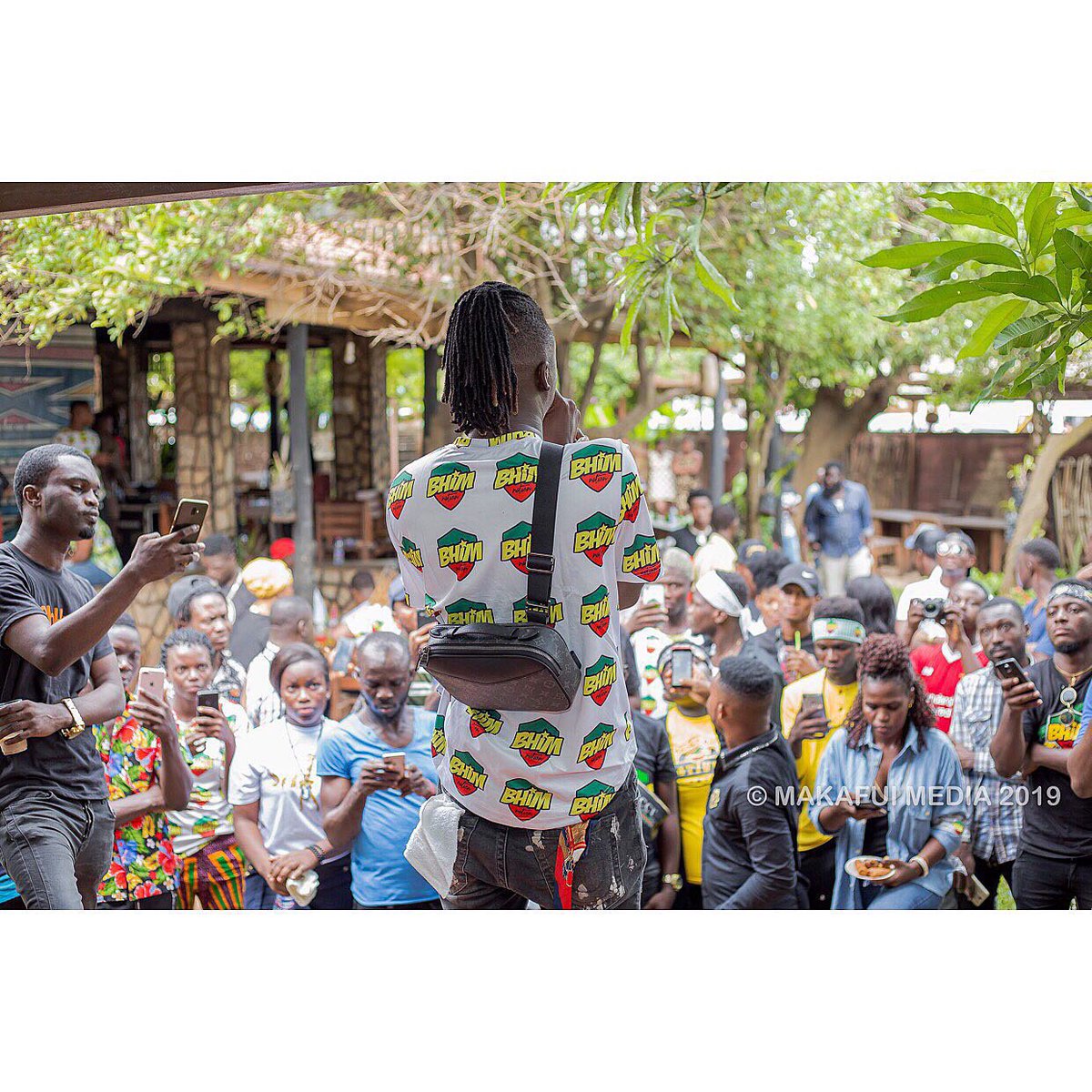 BurnitonMSG's tweet photo. BHIMNATION VGMA VOTING PARTY 2019 🌎🇬🇭⚡️ 
THANK YOU ALL FOR COMING
📸: @MakafuiMedia 

cc: @stonebwoyb @GHMusicAwards @CharterhouseGH https://t.co/ei60r3zmDw