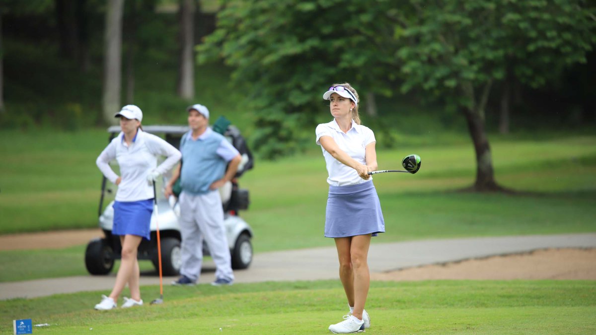 Aime_Julie_Golf's tweet photo. First cut made @ATLNational and first top-10 @ROAD2LPGA finish 👊 Love where my game is at and excited for what's ahead #IOAInvite #Road2LPGA https://t.co/k3wCSAQwhz