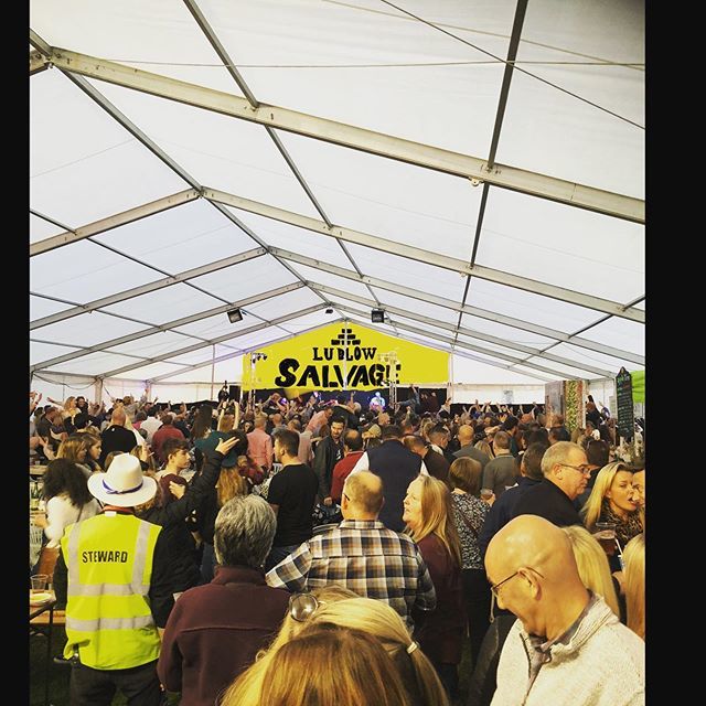 ludlowsalvage's tweet photo. Awesome night at the Ludlow Spring Festival. Hell of a view from the back!!
#ludlowspringfestival #ludlowsalvage #ideafornextyear #goodtimes https://t.co/hfhKrZRkoq https://t.co/ZyGcPL0WEU
