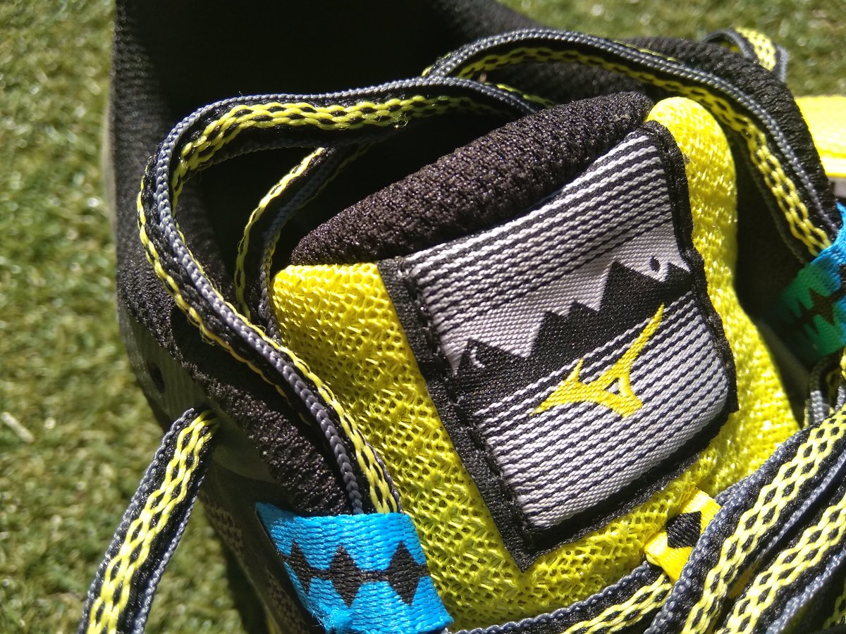 correrporquesi's tweet image. Me atrevo a decir y sin miedo a equivocarme que, las @mizunoiberia Wave Daichi es el mejor modelo del mercado Trail que he probado hasta ahora. Calidad, robustez, agilidad y polivalencia. Un 10 sobre 10!! #mizuno #wavedaichi #mizunotrail