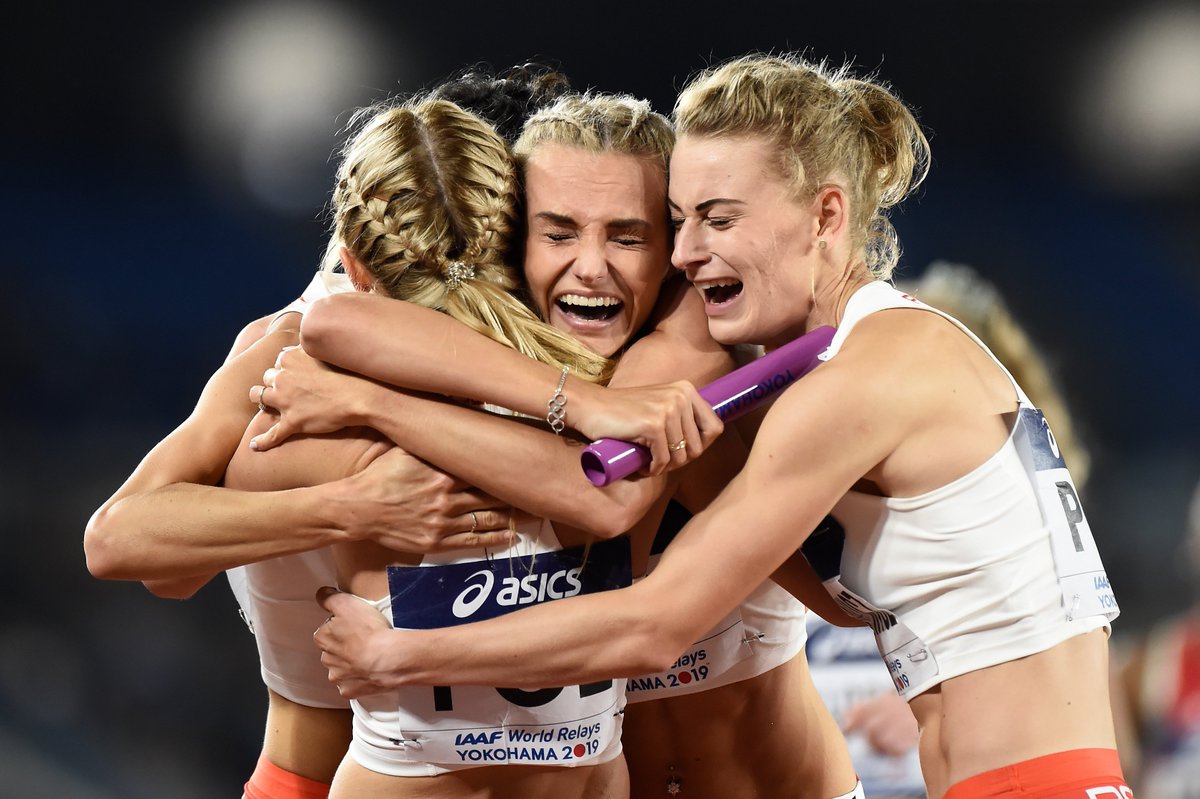 WorldAthletics's tweet photo. Poland's win in the women's 4x400m brings the USA's unbeaten streak to an end #IAAFWorldRelays https://t.co/1HZ7pvwA25