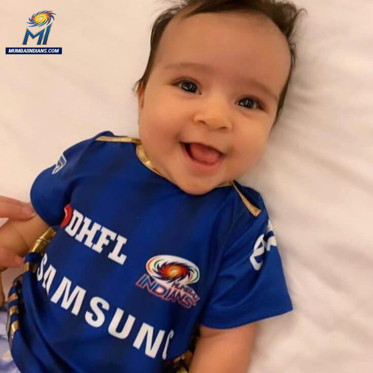 mipaltan's tweet photo. 👕 Ready for the final ☺ #OneFamily 💙

#IPL2019Final #Believe #CricketMeriJaan #MumbaiIndians #MIvCSK @ImRo45 @ritssajdeh https://t.co/k1NFFm9K1Y