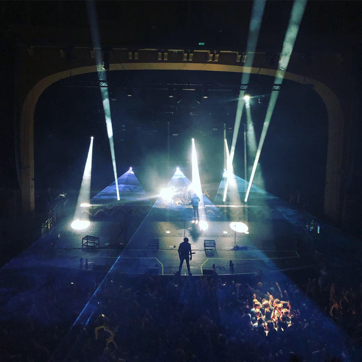 ShehnazinLondon's tweet image. Brilliant fun last night!
Our first @ltamusic gig @o2academybrix also happened to be their last gig ever
Thank you @SpotifyUK for randomly sticking #HadEnough on a #madefor collection of tunes for me 👌🏼🤟🏼
One of the best light shows at a gig too #LowerThanAtlantis #rock #music