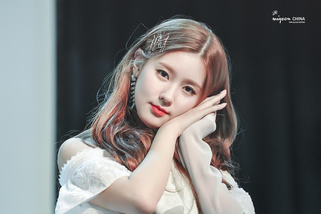 #여돌트친소 #네버랜드_트친소 

아이들위주로 파는 여덕입니다!! 
여자만 오세요~~!
저랑 친해져요ㅜㅜ