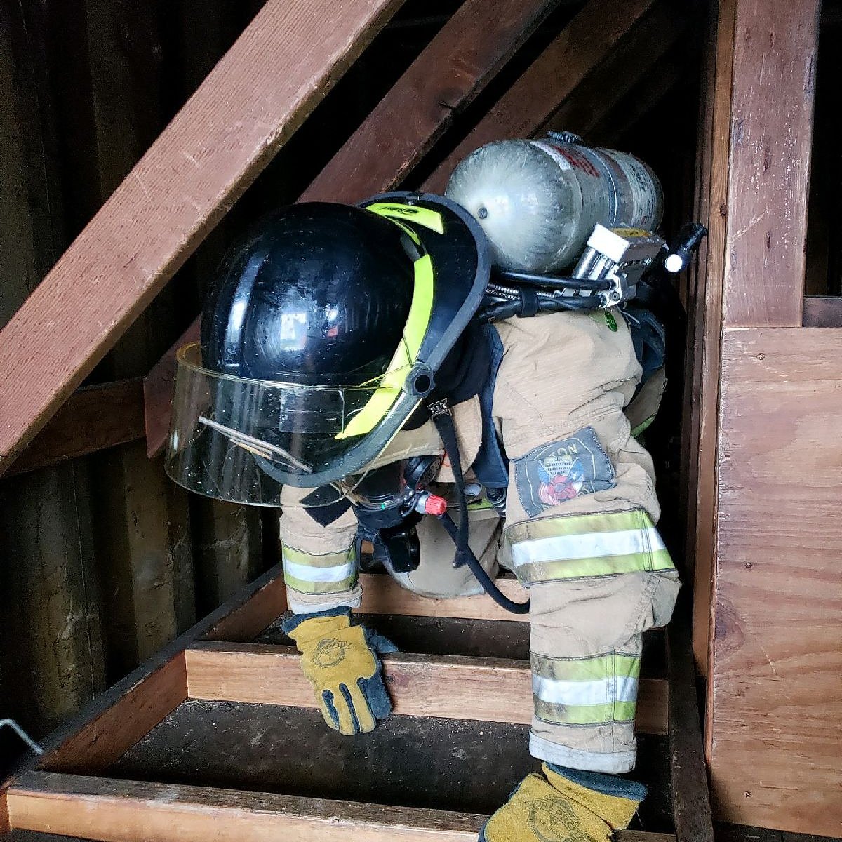 JeanahCady's tweet photo. Thats my girl! Training in Denton yesterday! #proudmom #firefightergirl https://t.co/ChMyxRx8io