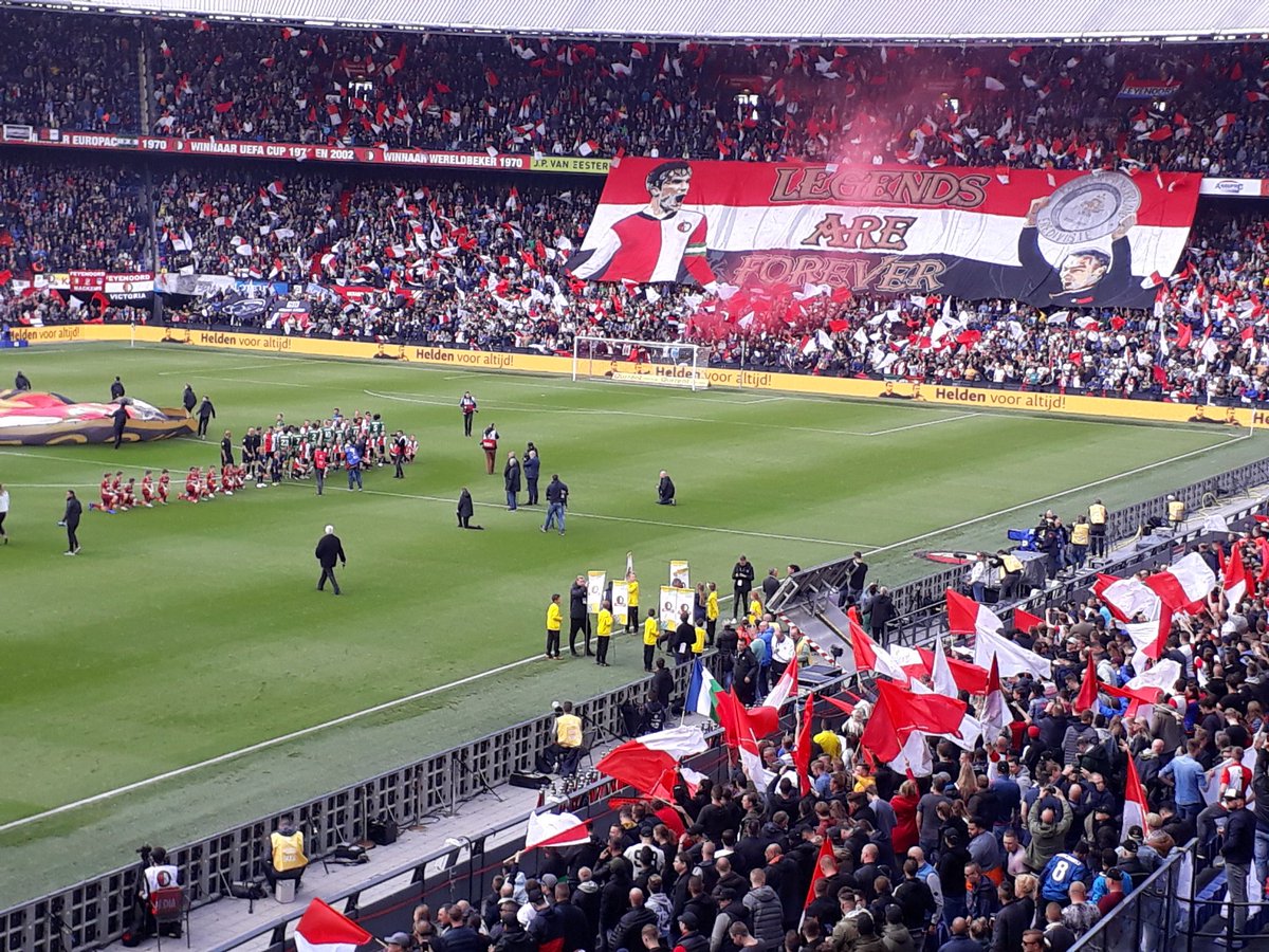 En erbij  😀 #Feyenoord