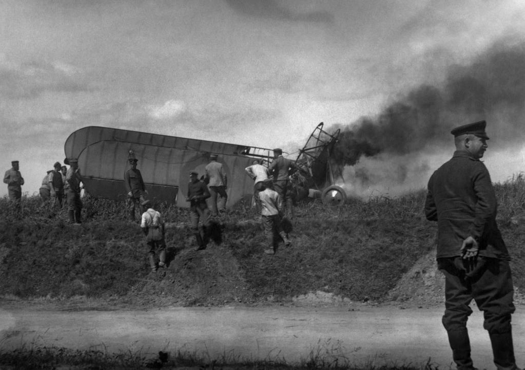 orthveillon's tweet photo. WWrite Weekend! The Red and the Gray Ernst Jünger in WWI - Elsa Minisini https://t.co/Jqny5pLEqq  #WWICC  #WWI #GM1 #wherrypilgrim #WrathBT  #WLAJournal  #TimeNowBlog  #CONSEQUENCEM #Stbslam #WordsAfterWar #TheWW1podcast #StormofSteel #ErnstJunger #LeRougeetleGris #elliotackerman https://t.co/54CZpl7Zor