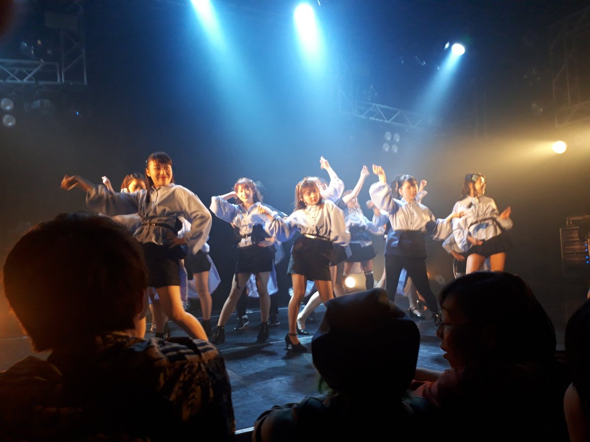 h_imai2010's tweet photo. スイーツ会で出会ったHideさんのダンスを観にいきました💃
Hideさんはacchanで出場。
女性多め+キッズとともに素晴らしいパフォーマンスをありがとうございました✨
他のグループもキレキレで、今後もっと凄いものが観られそうな気がする💓
#WORLDSTEPS #ダンスバトル https://t.co/EX8AmLWd6B