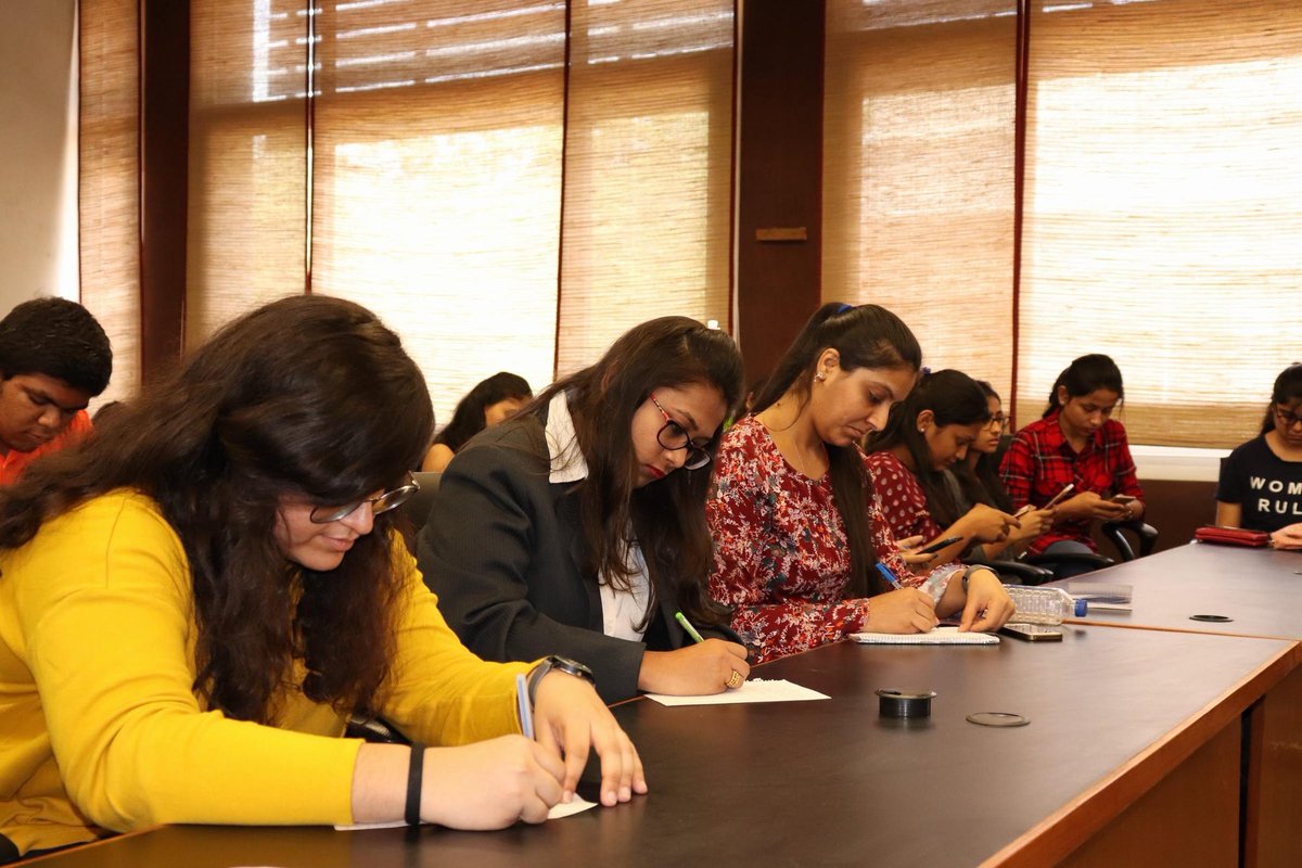 dhruvashastri12's tweet image. It was a wonderful experience taking #IamRemarkable workshop being it's facilitator at 5th #IWD2019 celebration organized by @WTMAhmedabad on April 28th.

#iwd19 #IWDAhmedabad #WTMAhmedabad #GDGAhmedabad #WomenTechmakersIndia #womenintech