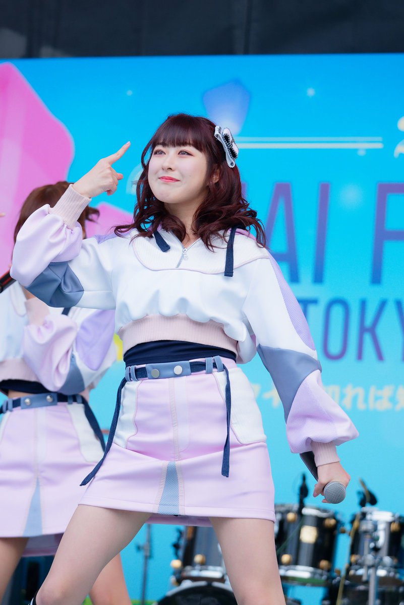 tanoyuukaatwiki's tweet photo. カメコ活動で行ったBNK48ライブの君好きで最高に沸きました！48グループの楽しさをBNK48に思い出させてもらえましたね！僕らのいずりなもこの笑顔です！2019/05/12 #THAIFESTIVAL #BNK48 #music #มิวสิค　#MusicBNK48 #ミュージック #Mind #MindBNK48 #マイ #伊豆田莉奈 #イズリナ #IzurinaBNK48 https://t.co/boW56XXcTE