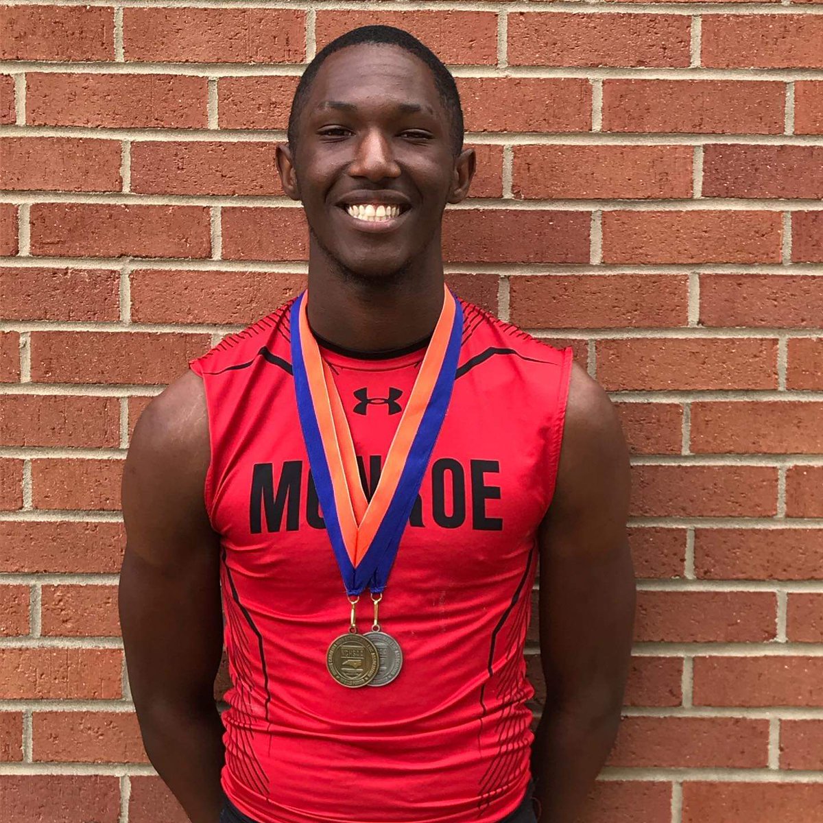 Monroe_Redhawks's tweet photo. 14.42 in the 100m hurdles and 39.30 in the 300m hurdles both school records! Congrats Josh Marsh! #StateBound #RoeGang https://t.co/1w2SSiMFHX