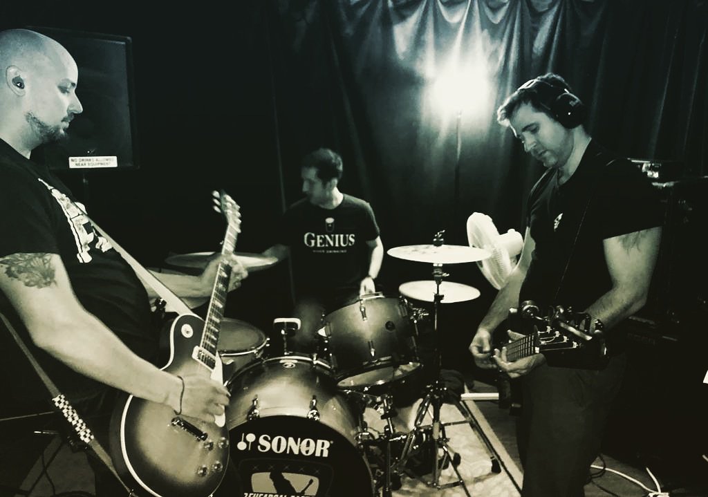 Getting the cobwebs out <a href="/RF_Rehearsal/">Rehearsal Factory</a> <a href="/tomifear/">Tomi Fear</a> <a href="/raw_beats/">Robby Sedran</a> <a href="/KDTB5/">KD</a> <a href="/CrimsonLaurier/">CrimsonLaurier</a>