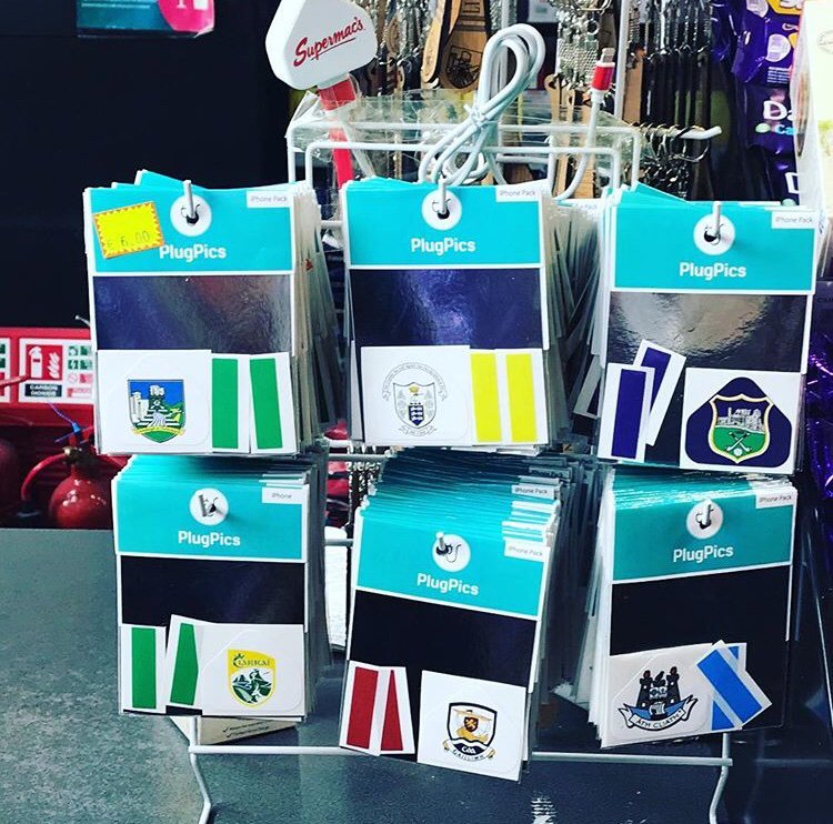 plugpics's tweet photo. And the championship begins! 
Best of luck to Tipp in there first match of the championship against Cork today! 💙💛
Pop into @barackobamapla1  to personalise your charger with your county colours! 
#personaliseyourcharger #plugpics #championship #gaa https://t.co/IhA9VAOSPL