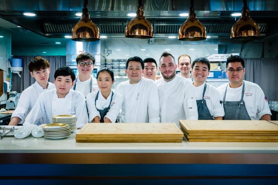 Nikmati kelezatan hidangan Perancis-Jepang dari sekarang hingga 16 Mei di Art at CURATE Seri ke 14 yang disajikan oleh resident Chef de Cuisine Benjamin Halat dan Chef Ryuta Iizuka dari berbintang dua Michelin Restaurant Ryuzu, Tokyo! buff.ly/2RZS81J #ComeForFood
