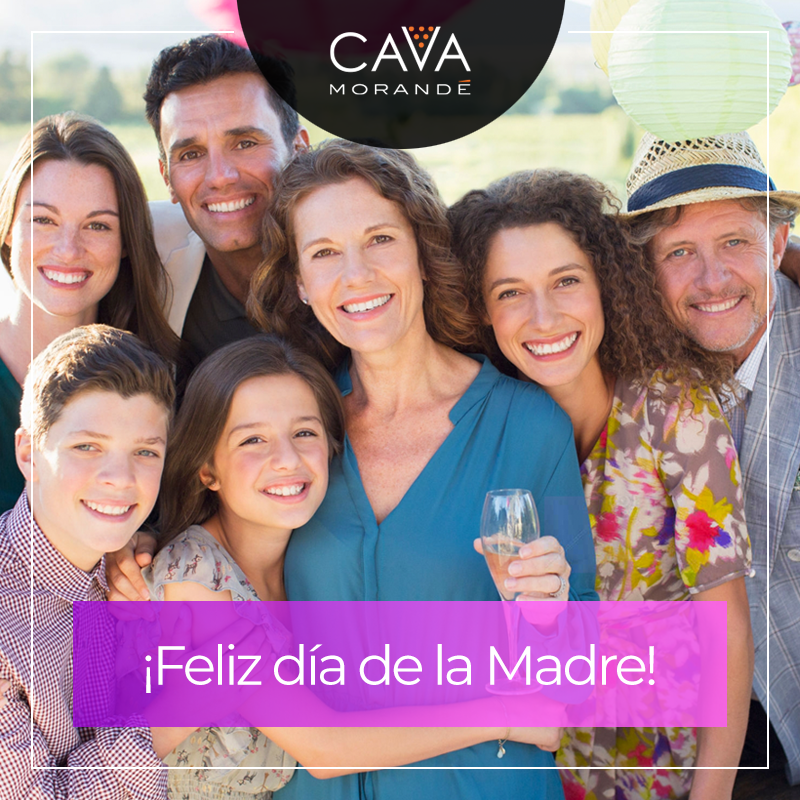 CavaMorande's tweet photo. Un vino siempre es un buen regalo ¡Mejor si es un vino Morandé! Sorprende a tu mamá con https://t.co/5T8SNngvoZ https://t.co/siZ4hK1cR6