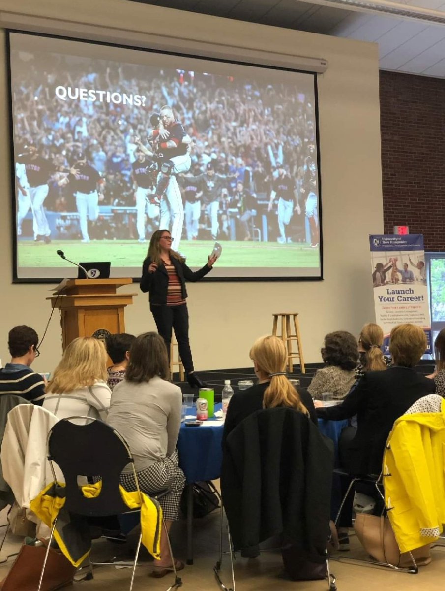 UNH_ProfDev's tweet photo. We would like to give a big thank you to our speakers from our 2019 DMC! You all had wonderful presentations with the latest trends, tools and tricks from across the digital marketing spectrum. #UNHDMC https://t.co/y07vamptX8