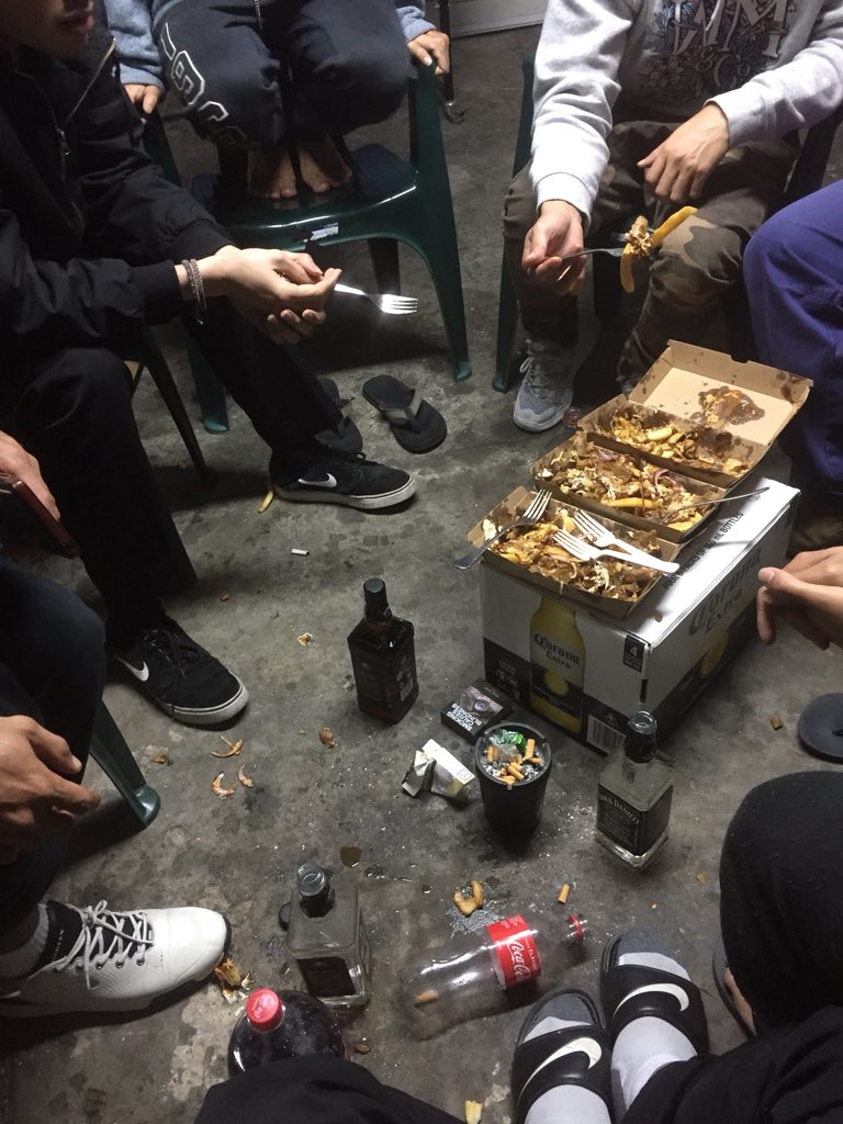 vitoseven's tweet photo. For the bois https://t.co/KdozaLWNzs