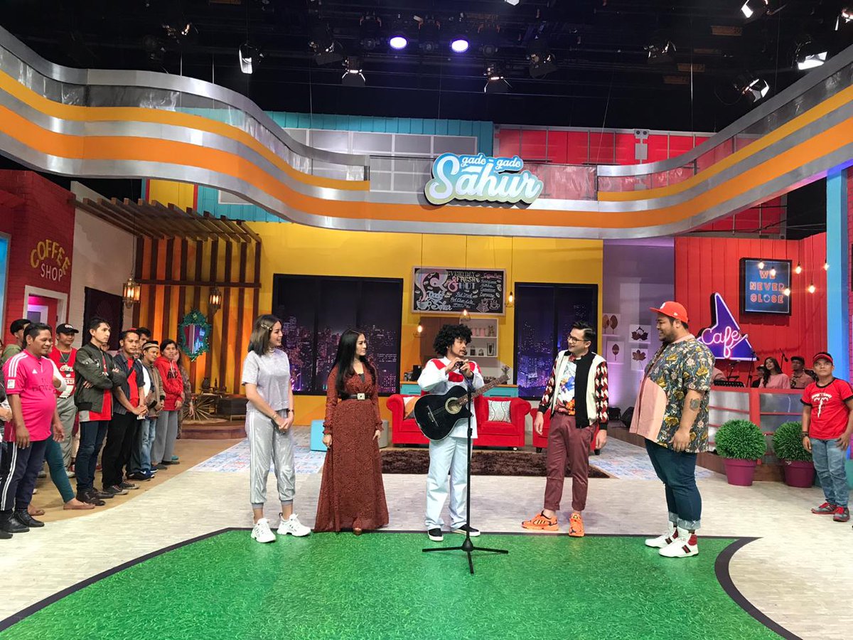 kan temanya #GadoGadoAduOtot kok Wendy malah jadi Roma Irama ???

mau taukan cerita selanjutnya?
yuk nonton #GadoGadoSahur