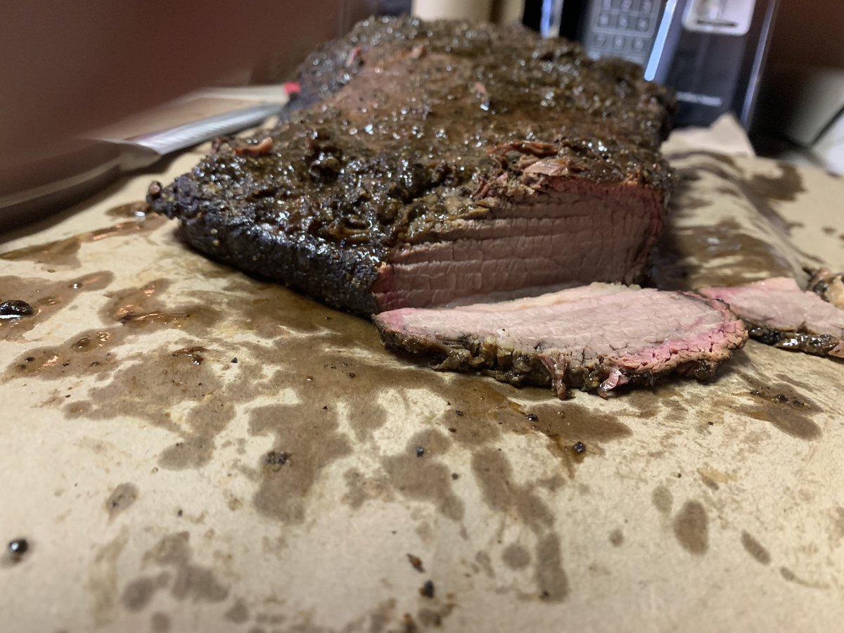 michaelwsharpe2's tweet photo. Mastering my Brisket recipe !!!! https://t.co/hpIK8rvzAv