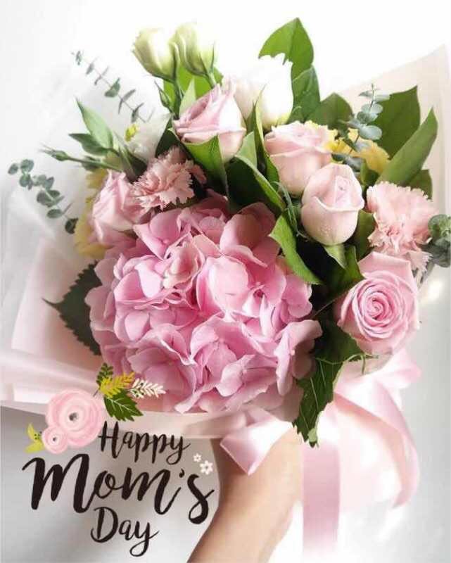 BLUESKYVivi's tweet photo. What a special and meaningful way to celebrate the Mother's Day! Teams of @cpcvolunteer are  knocking the doors to bring Canadian families a safe and bright future👍👍👍
@AlexyuanCPC @SeanHuCPC 
@ghada_melek @CPC_HQ 
#Election2019 #SaveCanada 
#CDNpoli 
#HappyMothersDay https://t.co/qjpoSLP1iQ