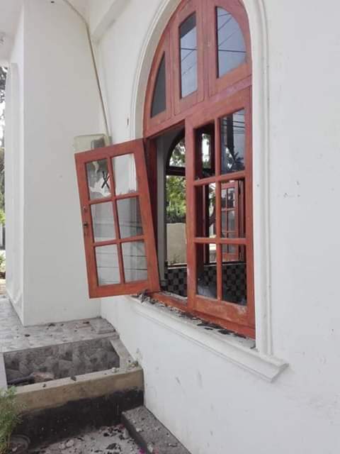 Azaardeen's tweet photo. Chilaw Mosque attack (12.05.2019)

https://t.co/1PezcHCA04 https://t.co/aTPf63W7sx