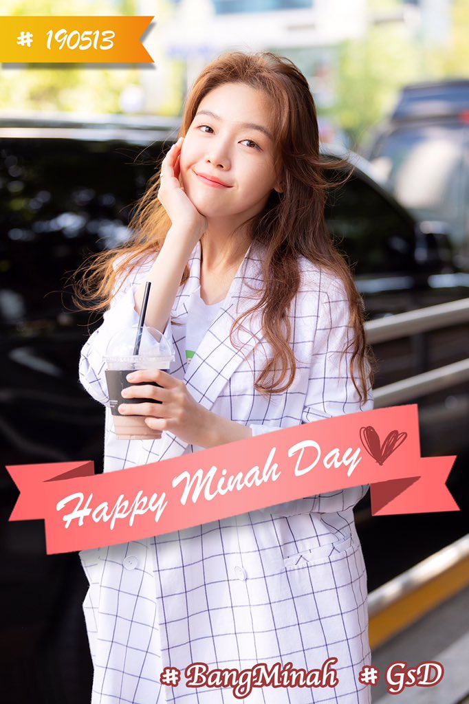 #HAPPYMINAHDAY

빵뽕 한사발 했읍니다... 컬러풀닷컴 업로드가 좀 적을 수도 있읍니다... 하지만 우리빵 하나만 기억해주십쇼... 제 눈에 다크서클 생길 때까지 보정하고 또 보정합니다... 진심을 다해 전합니다... 우리빵 생 일 축 하... 💕 🎊🎉

#방민아 #민아 #걸스데이
#BangMinah #Minah #GsD