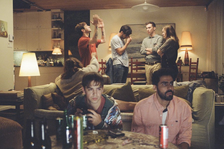 자비에 돌란의 마티아스와 막심 Matthias and Maxime. 어릴 적부터 친구였던 마티아스(가브리엘 달메이다 프레이타스)와 막심(자비에 돌란). 친구들과...