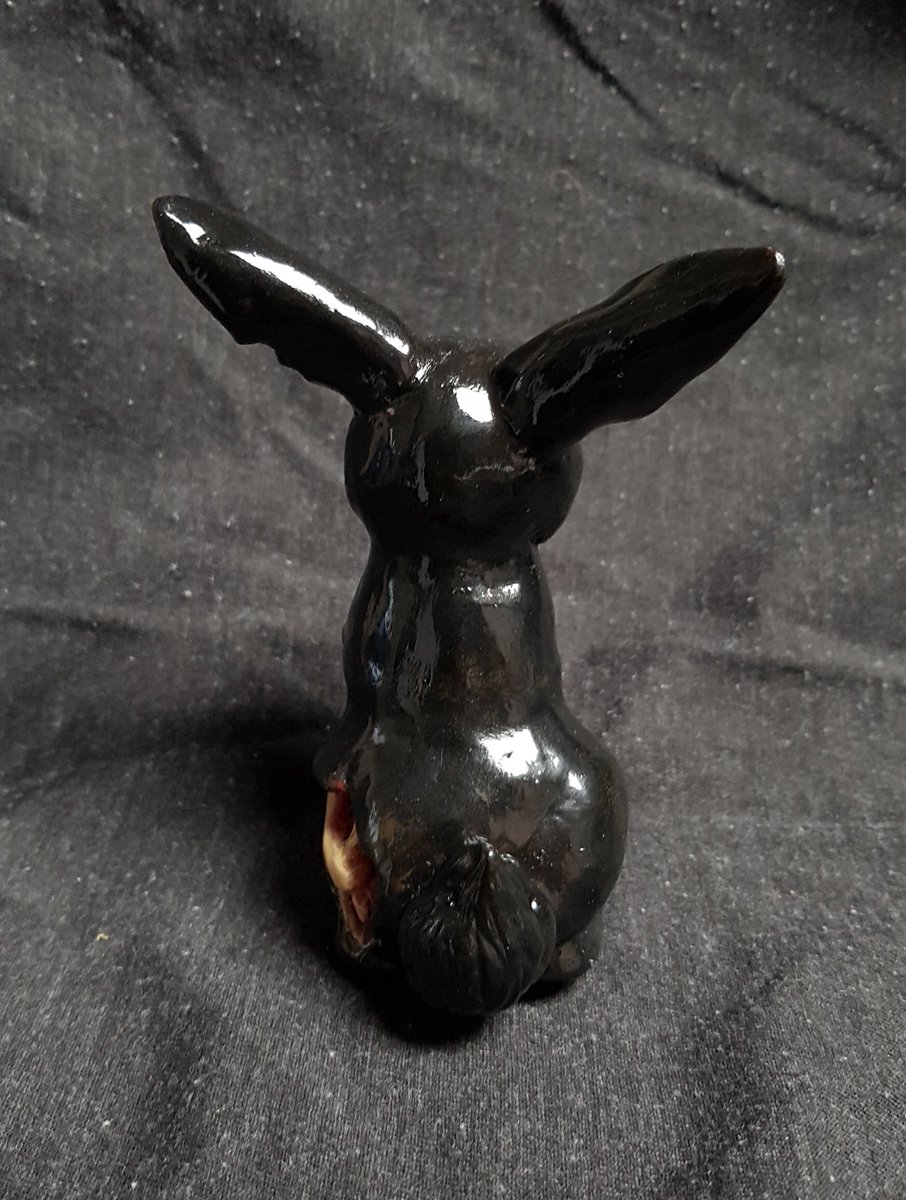 calysclay's tweet photo. Nouvelle figurine : Ghost Rabbit 🐰

Un peu différent de ce que je fais d'habitude, les partages et likes sont appréciés 💓 https://t.co/W9Eu43CBwB