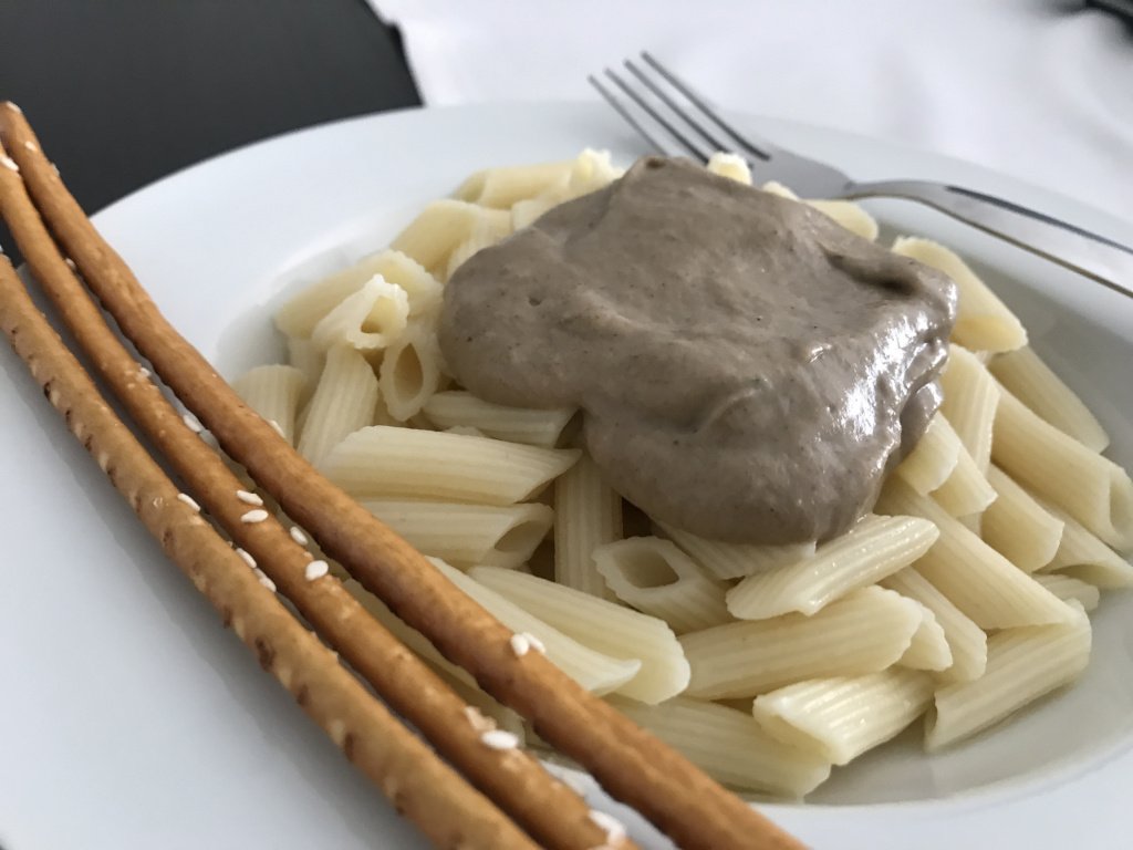 Salsa de champiñones para pasta cenamosenmicasa.wordpress.com/2019/05/12/sal…